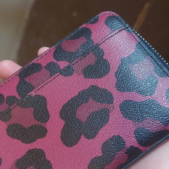 Coach Red and Black Leopard Print Wallet - Picture 12 of 13